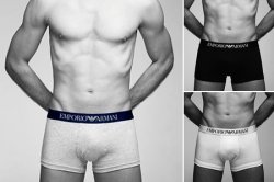 29,99 statt 59,95 € – 3er-Pack Armani Boxershorts in Weiß, Schwarz und Grau – klassischer Designer-Style
