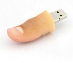Eklig? USB-Stick im Finger-Design – 5,65€ inkl. Versand @eBay