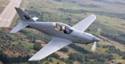Kampfflugzeug-Erlebnis 60min / Selber Fliegen für 199€ @Groupon