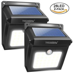 Amazon – 2 Stück Neloodony LED Aussen Solarleuchte für 8,99 € statt 17,99 €