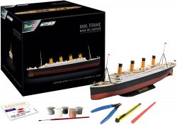 Amzon: Revell RMS Titanic Adventskalender 2021 für nur 23,99 Euro statt 32,94 Euro bei Idealo