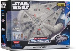 Amazon: Micro Galaxy Squadron Star Wars Millennium Falcon mit Licht, Sound und Vier Figuren für nur 34,99 Euro statt 49,99 Euro
